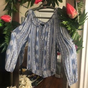 Long sleeve summer top